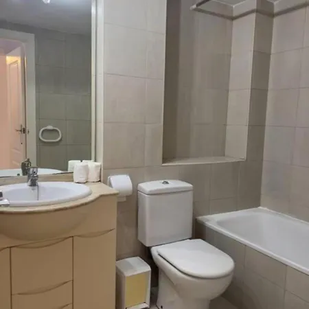Escapada Costera En - Mediterraneo Ii Con Piscina شقة